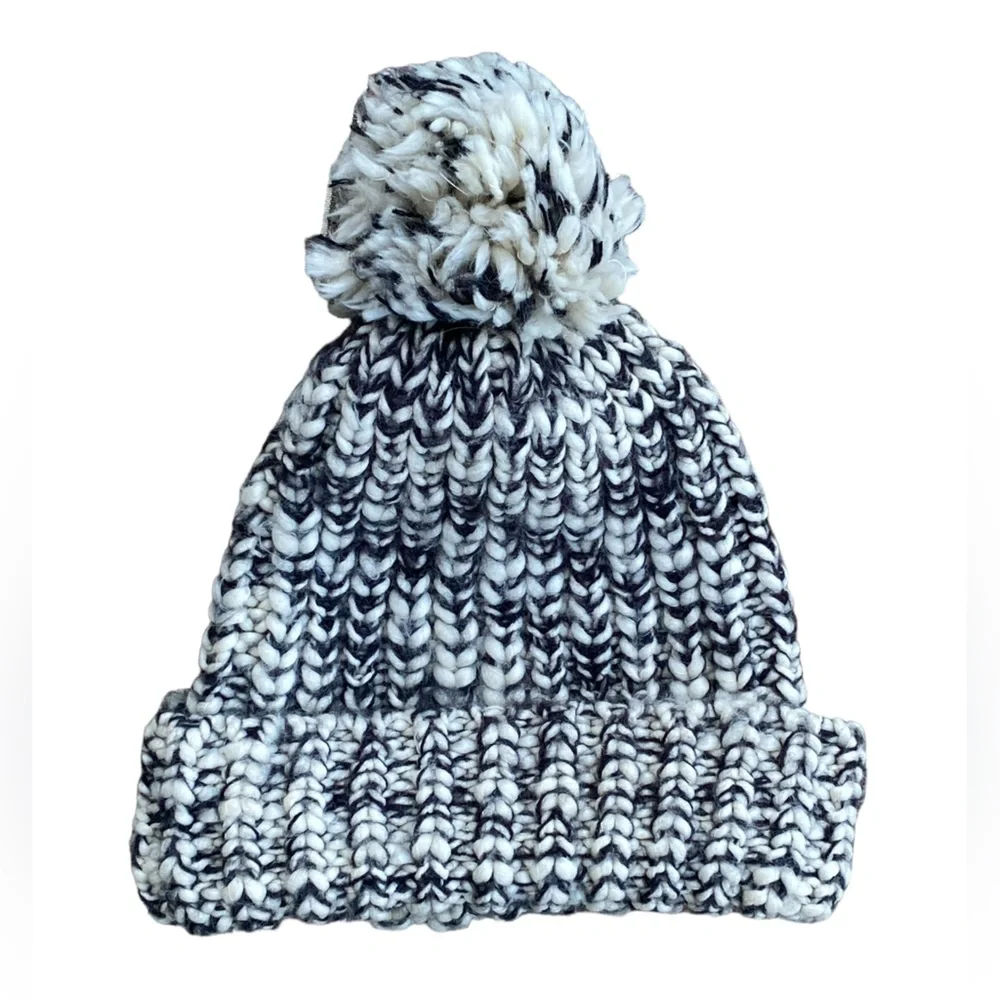 Element Eden Snow Beanie Hat Black & Tan Knit. Camping Skiing Great Condition!